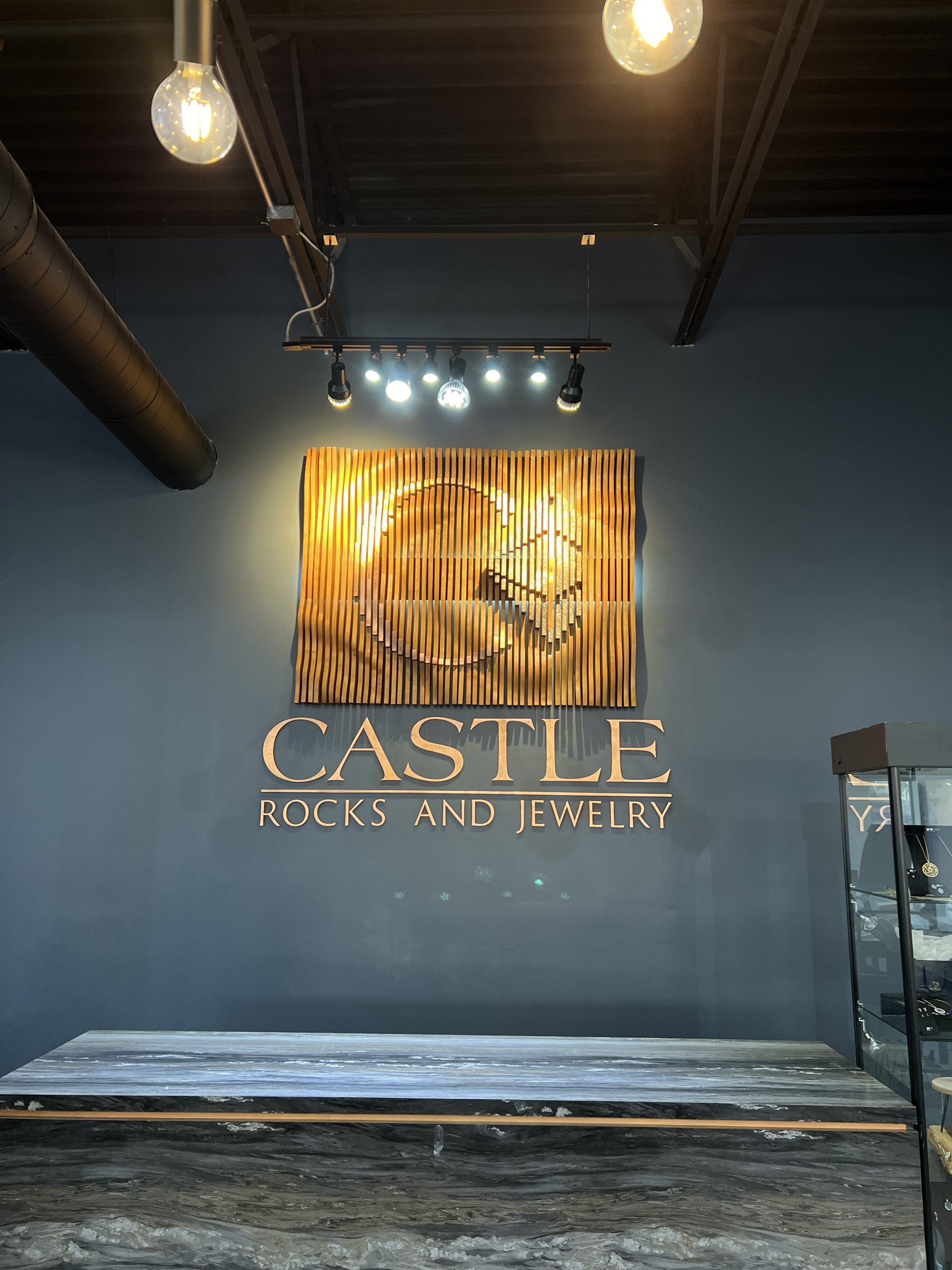The Ultimate Business Sign