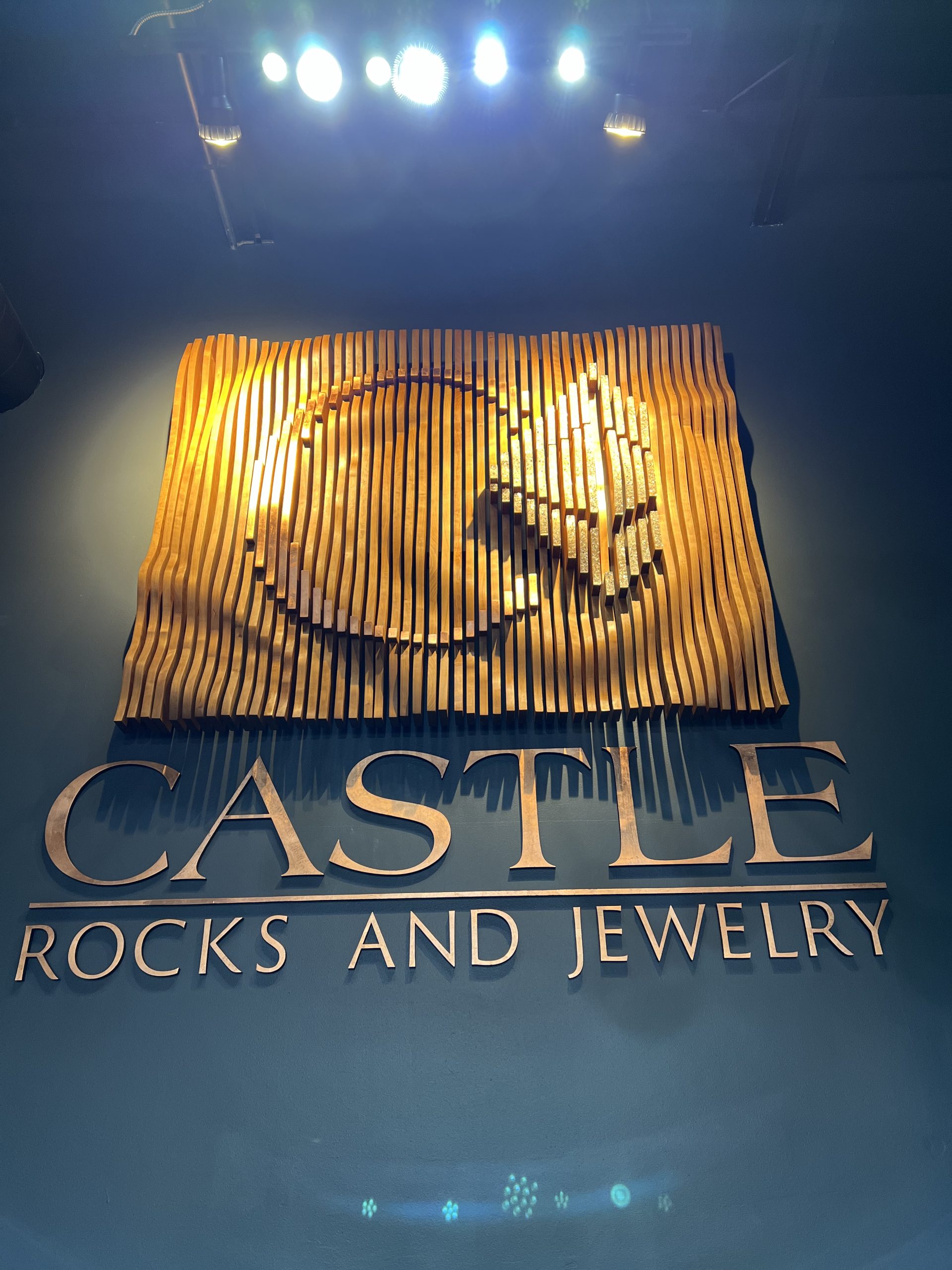 The Ultimate Business Sign